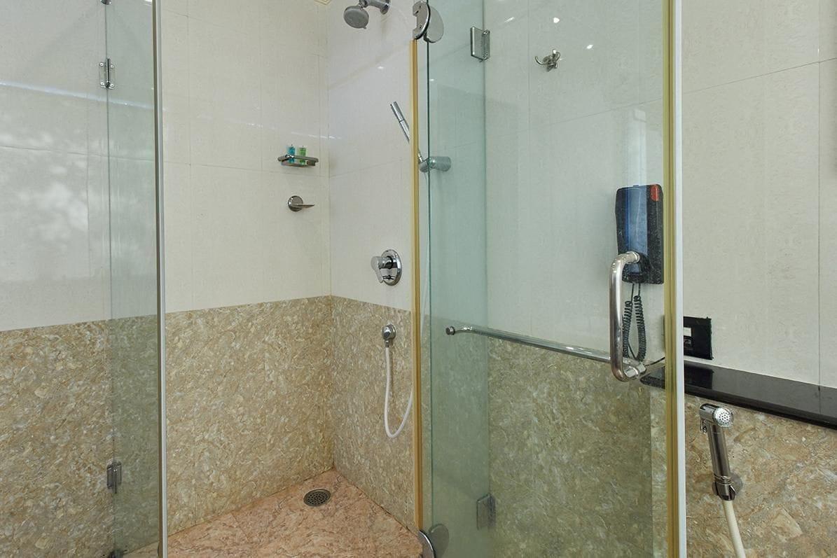 Hotel Royalton Hyderabad Abids Zewnętrze zdjęcie