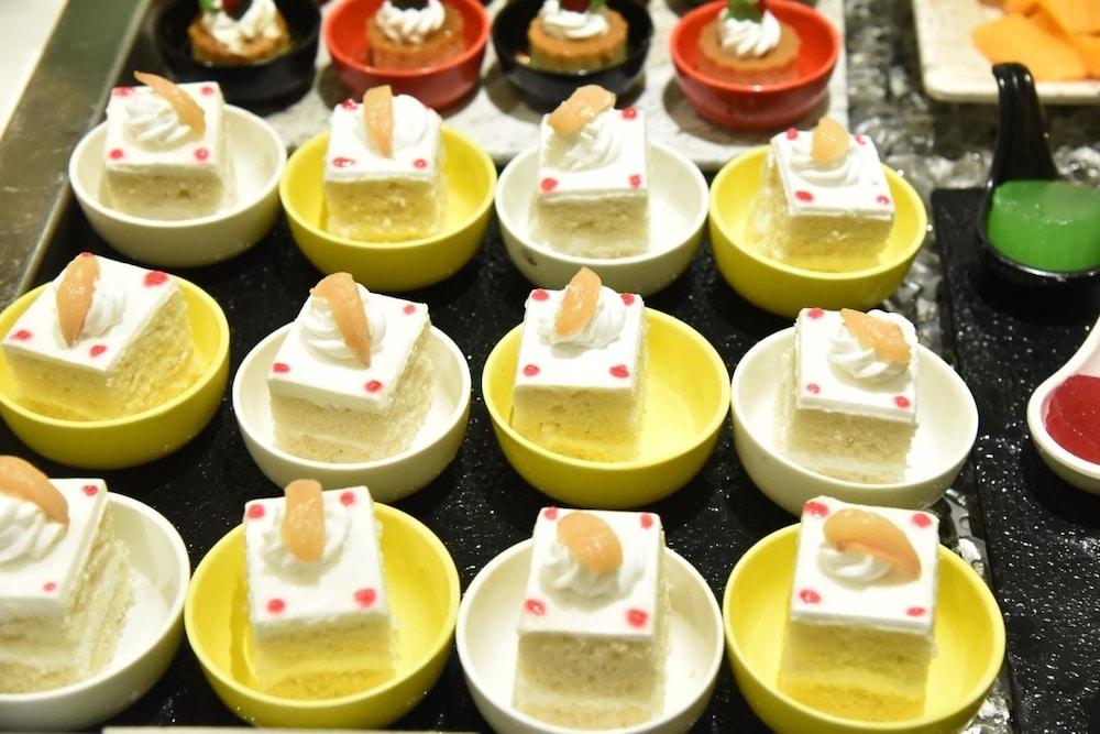 Hotel Royalton Hyderabad Abids Zewnętrze zdjęcie
